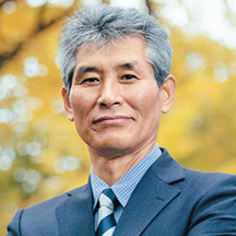 강준만 전북대 신문방송학과 교수