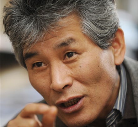 강준만 전북대 신문방송학과 교수