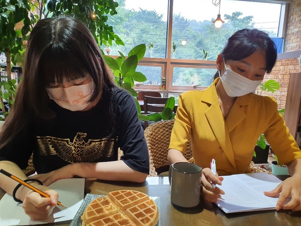 조맹씨(좌), 촐론치맥(씨우) 