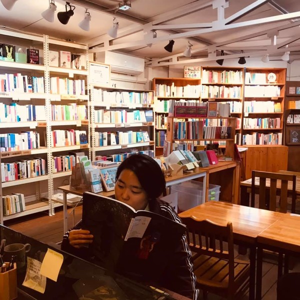 책방 토닥토닥의 모습(사진=문주현 씨 페이스북)