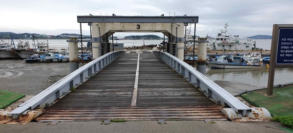 군산시 장미동 1-4 