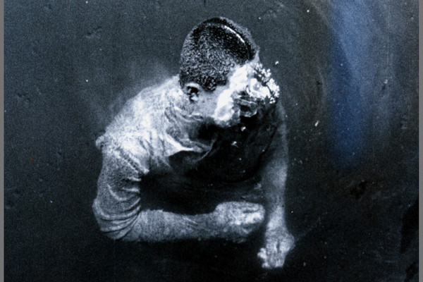 부산일보 허종 기자가 1960년 4월 12일 최초로 보도한 고 김주열 열사 사진. 