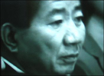 눈물 광고... 2002년 대선 기간 중 눈물광고로 주목을 받았던 고 노무현 전 대통령(사진=사람사는세상 노무현재단 제공) 