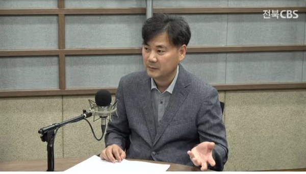 800일 넘게 “전주시에 묻습니다”란 제목으로 SNS 상에서 시위를 이어온 이보삼 씨.