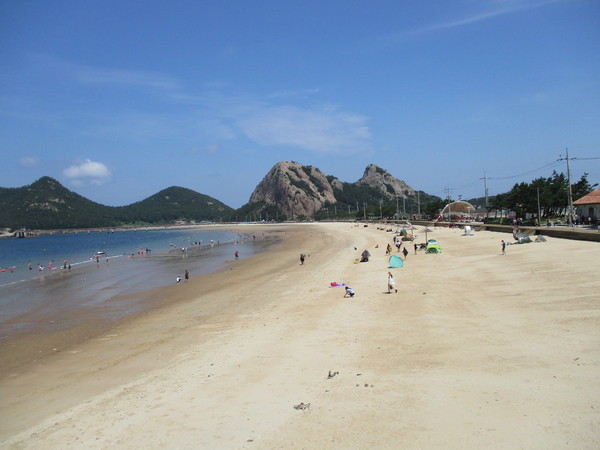 군산 선유도 해수욕장 전경.