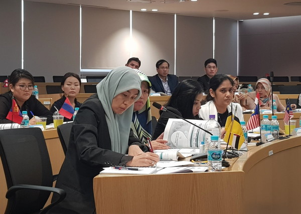  2014년부터 2019년까지 국민연금공단 제도연수 프로그램을 이수한 외국 사회보장 관련 직원들은 연평균 19개국, 120여 명에 이른다.