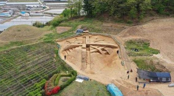 남원 유곡리와 두락리 고분군 30호분 발굴현장 전경(문화재청 국립완주문화재연구소 제공)