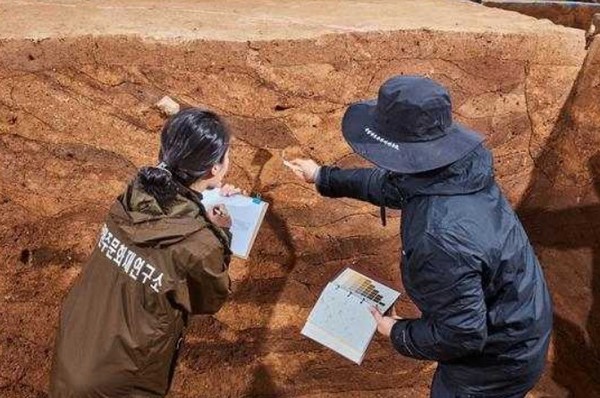 고분군 봉분 조사 현장(문화재청 국립완주문화재연구소 제공) 