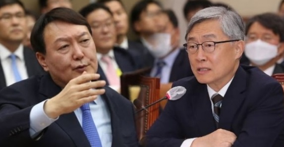 윤석열(좌), 최재형(우)(자료 사진)