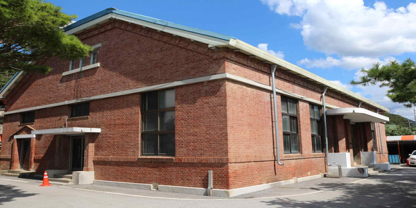 고창군 고창읍 교촌리 246 고창고등학교(모양성로 50)