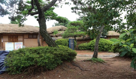 부안군 줄포면 줄포리 445(줄포면 교하길 8)