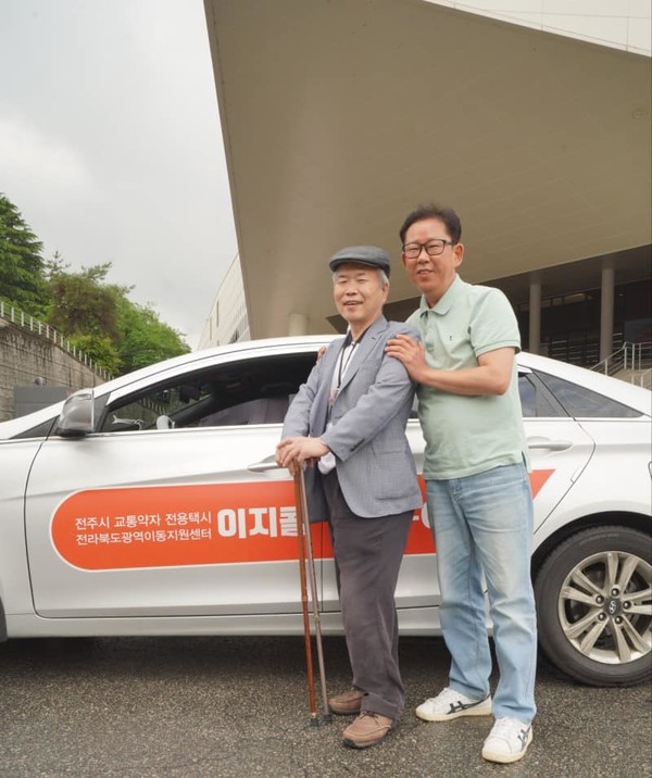  수험생 시절 필자가 도서관에서 알게 된 황상욱(71)씨.