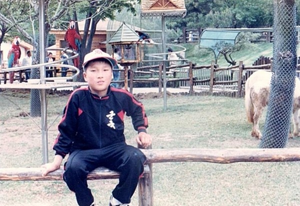 군산초등학교 4학년 때 전주 덕진 동물원에서