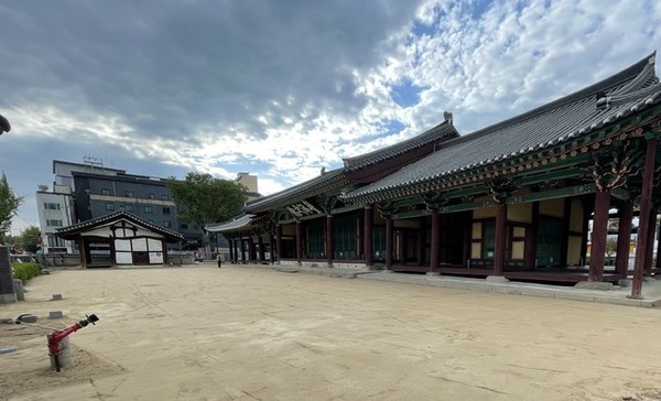 전주 풍패지관(객사) 전경(사진=전주시 제공)
