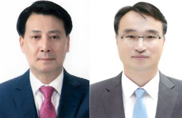 이란우 위원장(왼쪽)과 한민희 전 국장(오른쪽)