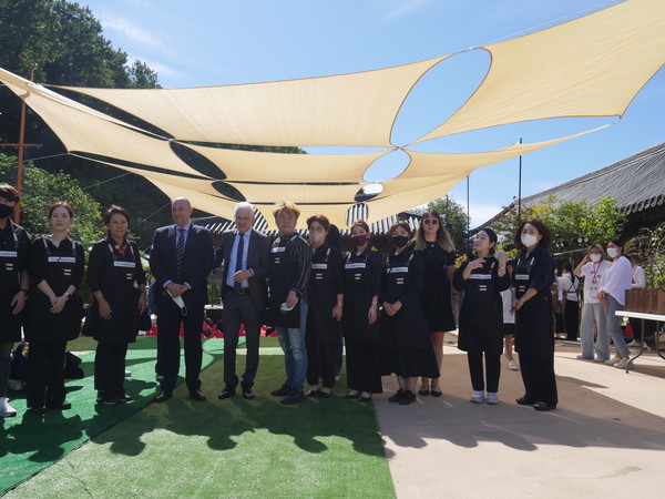 바리스타 대회에 참석한 이탈리아대사관 관계자들과 심사위원들.