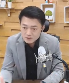 함윤호 KBS전주총국 앵커