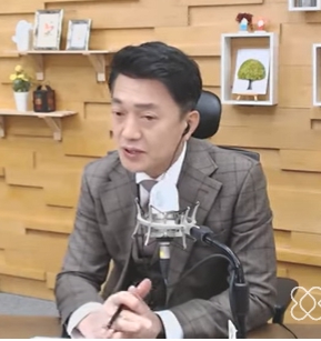 함윤호 KBS전주방송총국 앵커