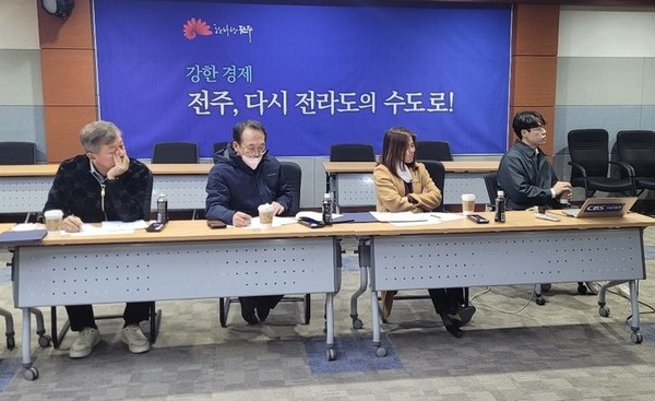 전북기자협회는 6일 ‘2022전북기자상’ 심사를 통해 취재와 기획, 지역과 사진·영상, 편집(만평 포함) 등 5개 부문에 걸쳐 11편을 수상작으로 선정해 발표했다.(사진= 전북기자협회 제공)