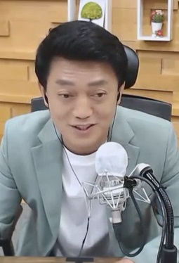 함윤호 KBS전주총국 앵커