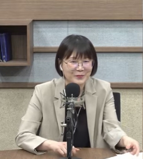 전북CBS '컴온 라디오'를 2년 동안 진행해 온 김도현 변호사.