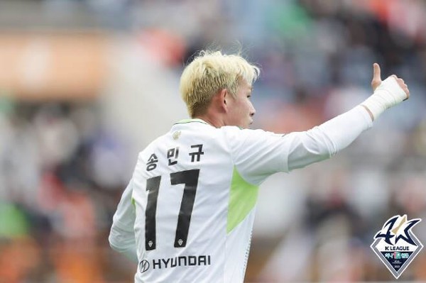 선제골의 주인공 전북 현대 송민규(사진=한국프로축구연맹 제공)