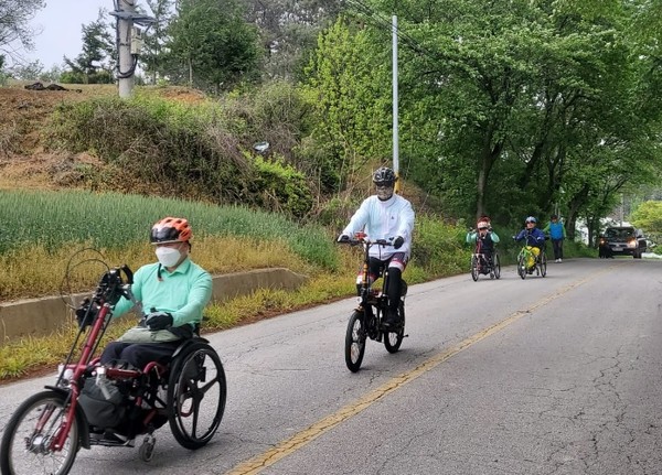 익산 성당포구에서 정읍까지 72.09km 구간의 5일 차 종주는 사고 수습 후 다시 시작됐다. 