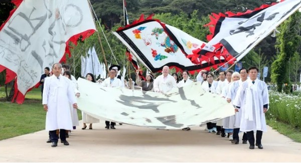 제56회 동학농민혁명기념제가 11일 전북 정읍 동학농민혁명기념공원에서 ‘피어나는 녹두꽃, 자라나는 평화’의 주제로 열렸다.(사진=정읍시 제공)
