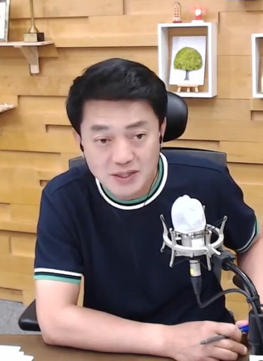 함윤호 KBS전주총국 앵커