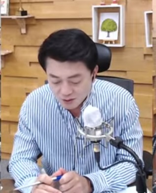 함윤호 KBS전주총국 앵커