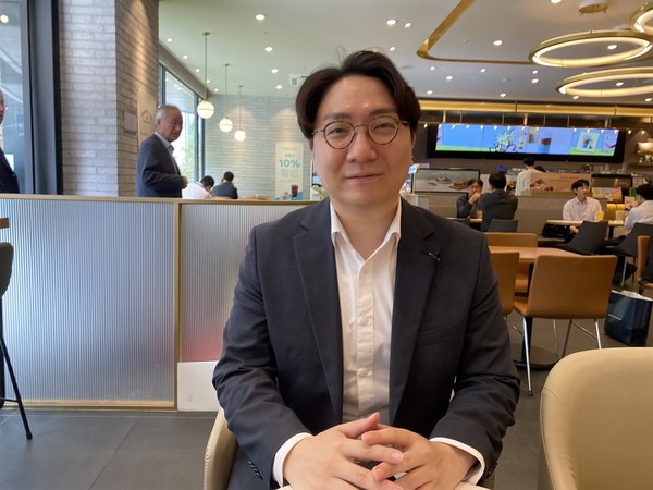 "인요한 혁신위원장은 지금 제도를 고치러 온 것이지 누구를 잘라내는 공관위원장을 하러 오신 게 아니다"고 말하는 신인규 변호사.