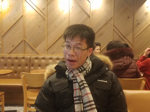 "제가 수상 소감 묻는 게 일인데 저도 수상 소감을 말할 때가 있는 게 신기하다"고 밝힌 이영광 씨(사진=이영광 제공)