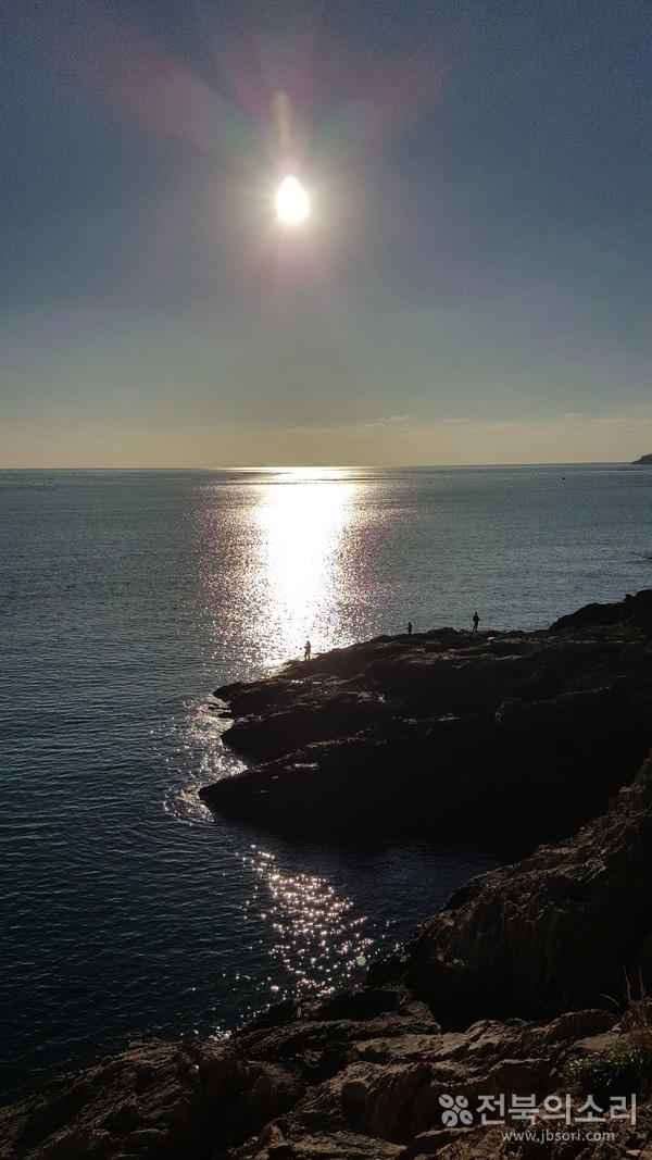 군산 선유도에서 바라본 일몰 장면(전북의소리 자료사진)