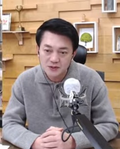 함윤호 KBS전주총국 앵커