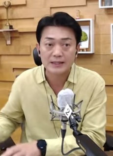 함윤호 KBS전주총국 앵커