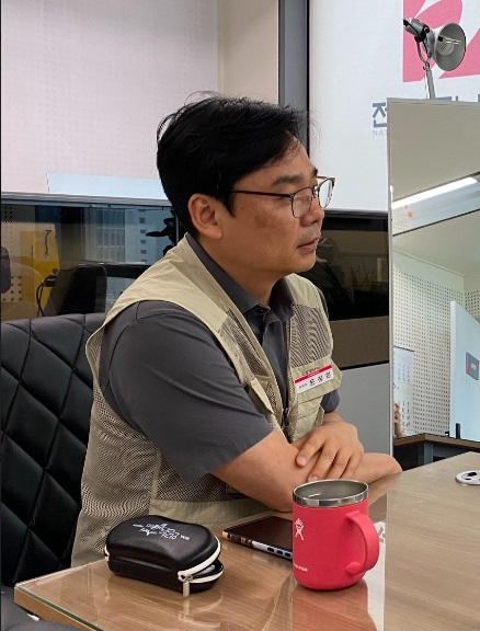 "징벌적 손배 제도가 도입되면 마이너 언론들은 그냥 바로 문을 닫아야 될 것"이라고 강조하는 윤창현 위원장.