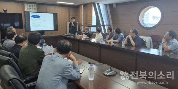 (사)한국지역인터넷신문협의회는 28일부터 29일까지 충북 청주비즈니스센터 등 청주시 일원에서 '2024 충북 워크숍'을 개최했다. 