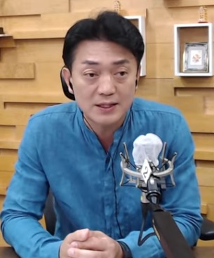 함윤호 KBS전주총국 앵커