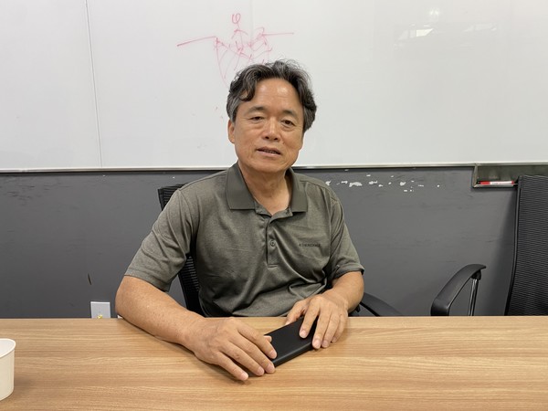  "언론에 대해 윤석열 대통령이 검사 시절의 조악한 생각을 대통령이 되고서도 그대로 대하고 있다"고 말하는 최승호 뉴스타파 PD.