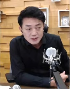 함윤호 KBS전주총국 앵커