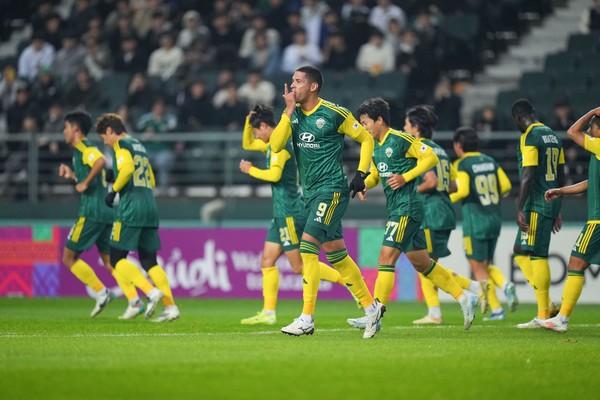 전북 현대의 승강 플레이오프는 12월 1일 오후 4시 원정, 8일 오후 2시 20분 홈에서 진행된다.(사진=전북 현대 모터스 제공) 