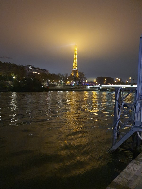 세느강과 에펠탑 야경