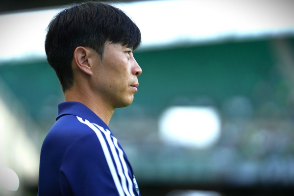 전북 현대와 7개월 만에 결별하는 김두현 감독.(사진=전북 현대 모터스 제공)