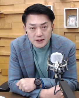 함윤호 KBS전주총국 앵커