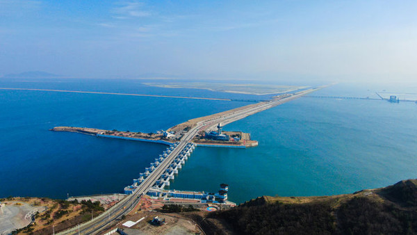 전북의 상징이 된 새만금 방조제 전경(사진=새만금개발공사 제공)