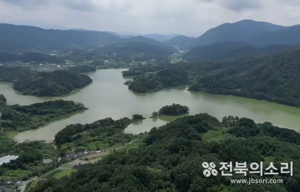 진안 용담호 전경