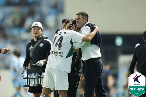 전북 현대는 27일 대구IM뱅크파크에서 열린 대구와의 2025 K리그1 16라운드에서 4-0으로 승리했다. (사진=한국프로축구연맹 제공)