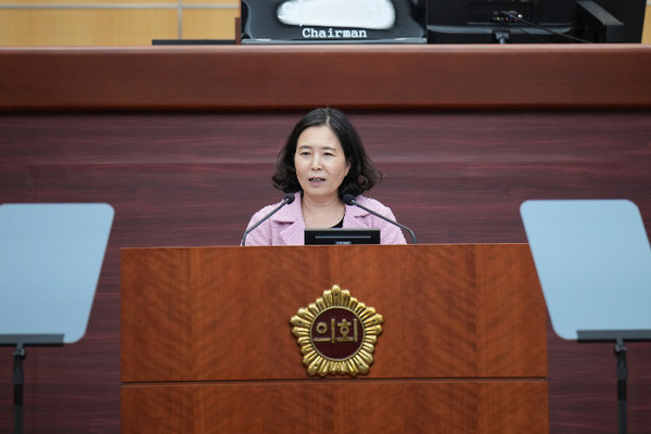 전북특별자치도의회는 8월 8일 이수진 의원(국민의힘 비례)이 대표발의한 '전북특별자치도 지역신문발전지원조례안'이 제420회 임시회를 통과했다고 밝혔다.(사진=전북도의회 제공)